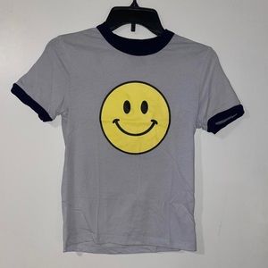 Basic Smile Tee